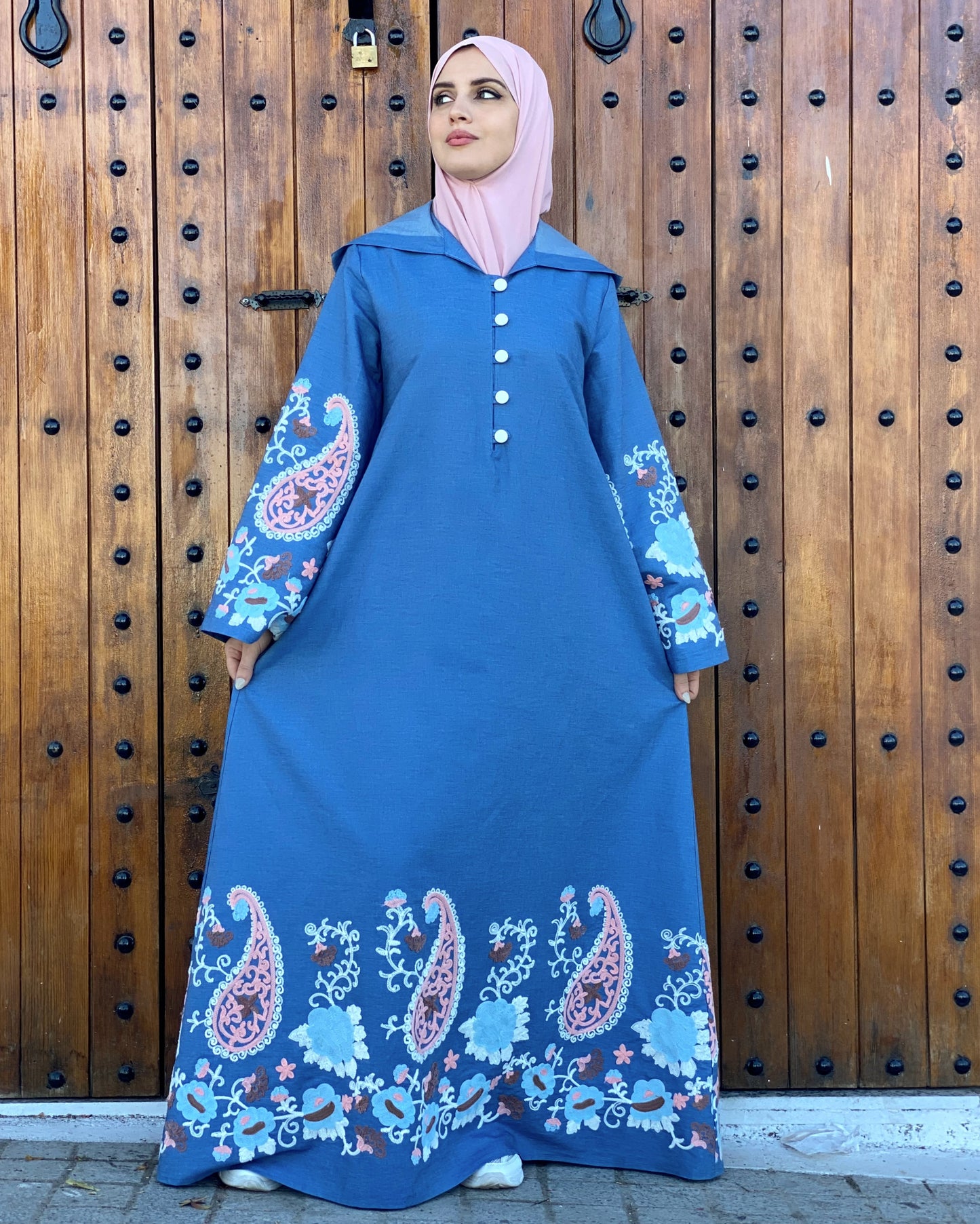 Robe "BAHR"